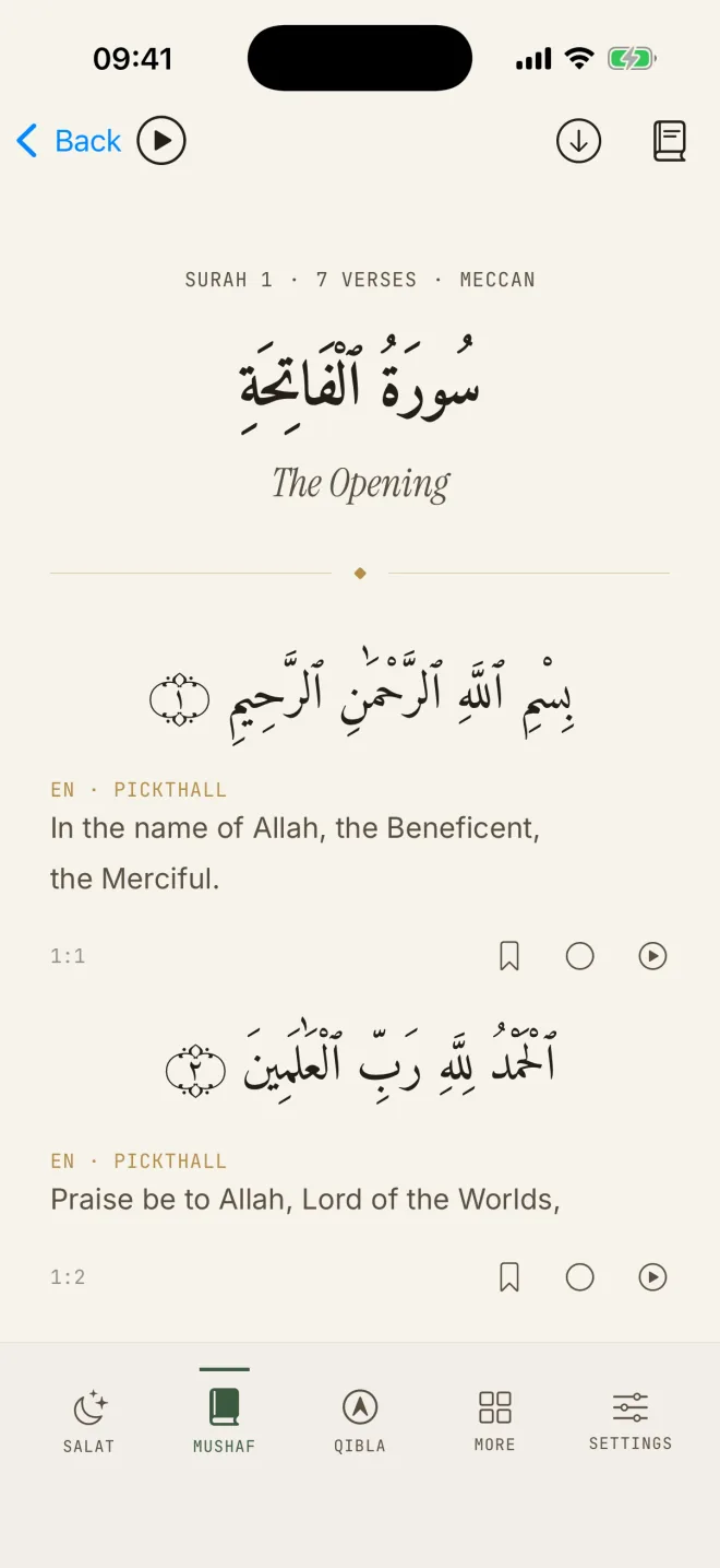 Le Mushaf, en écriture uthmanienne avec la traduction